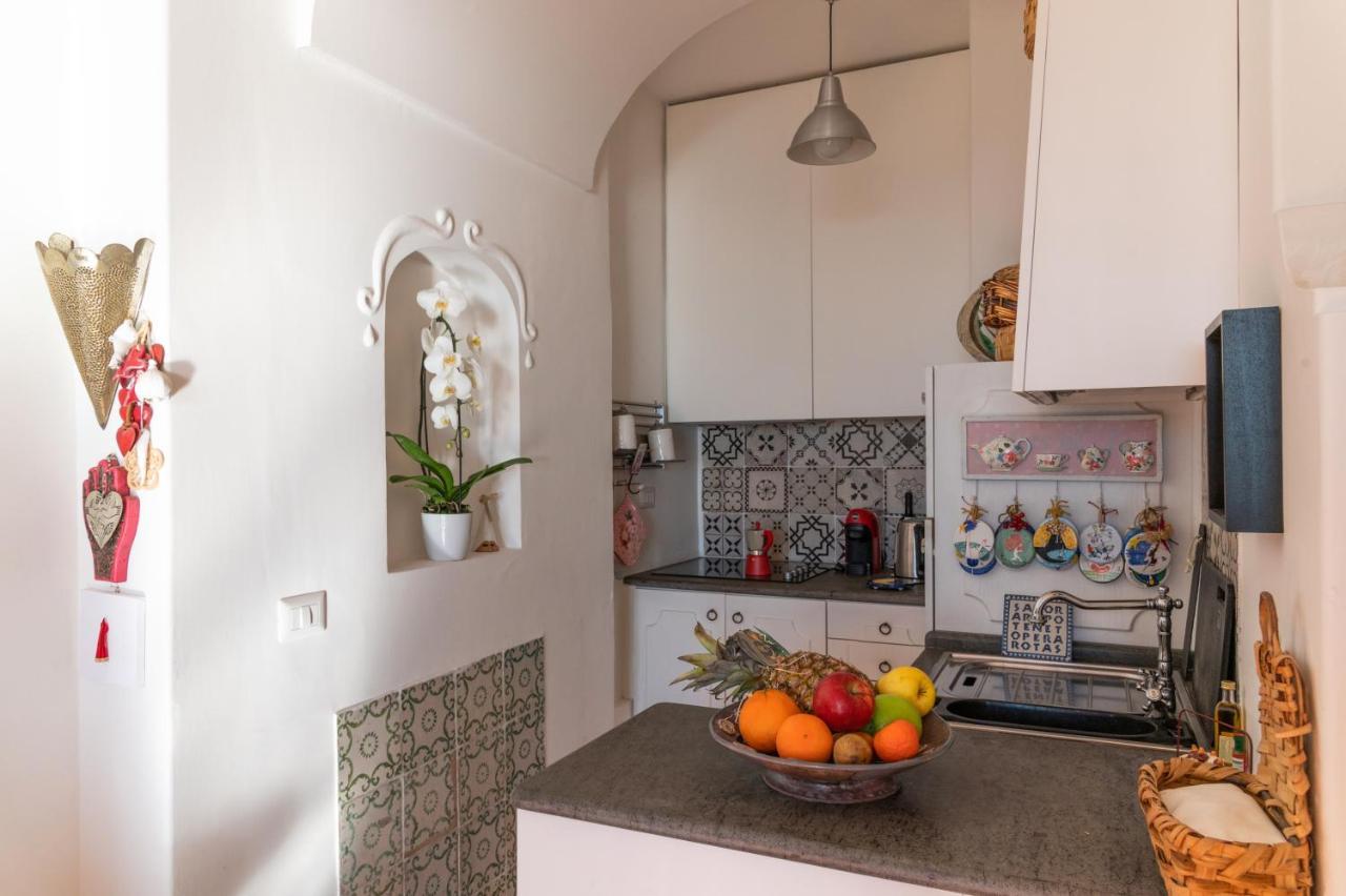 Estate4Home - Casa Peppenella Positano Buitenkant foto